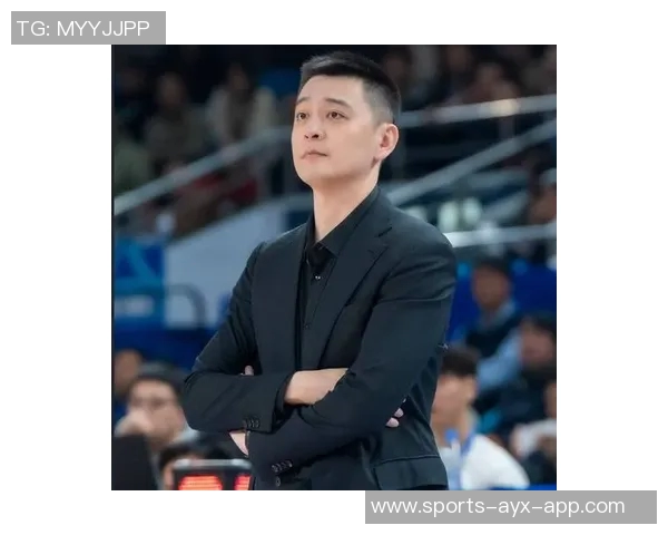 杨鸣点评北控防守策略并分析球队战术混乱问题